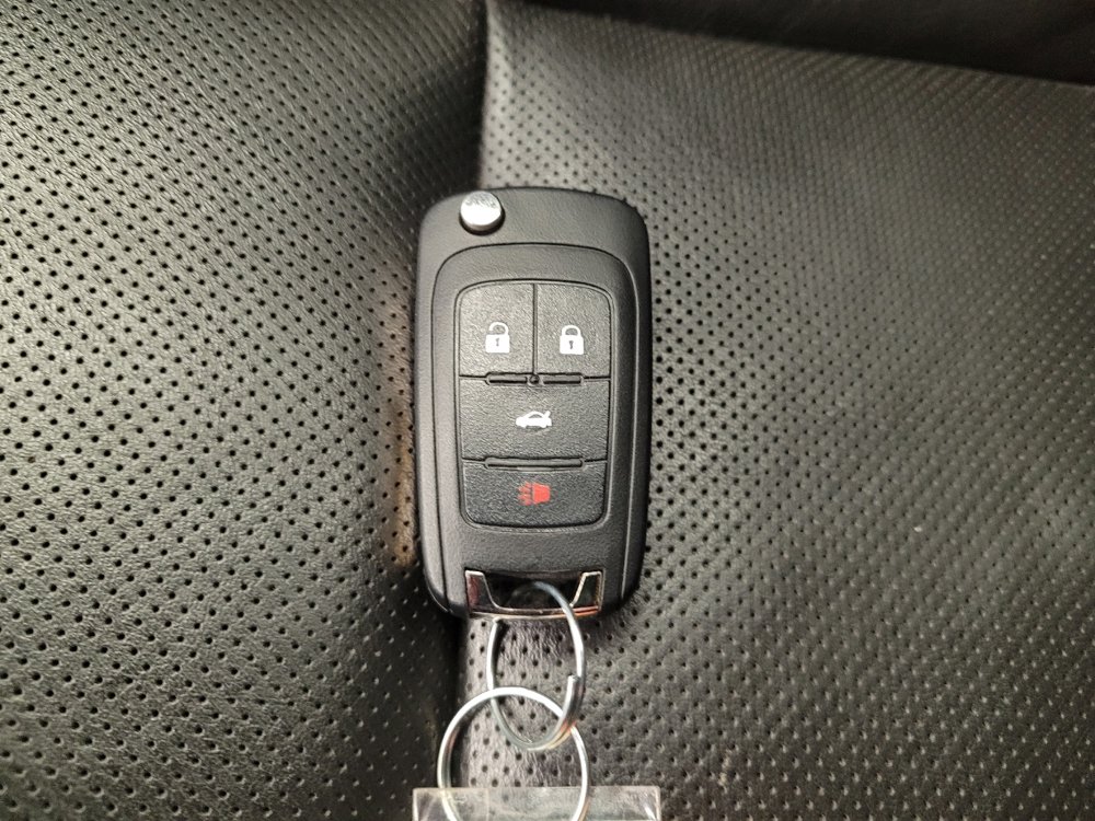 Used 2015 Chevrolet Camaro LT RWD image 32