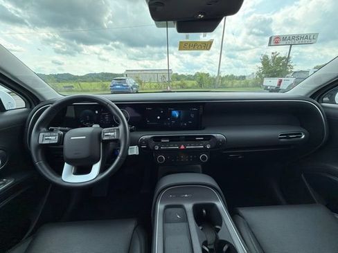 Used 2026 Hyundai Palisade SEL FWD image 19