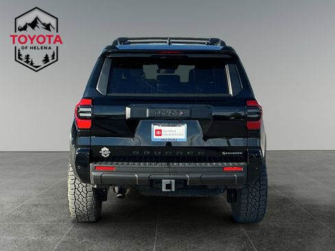 Certified 2025 Toyota 4Runner TRD Off-Road image 4