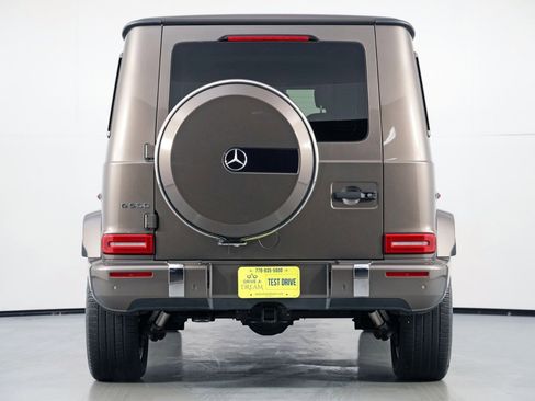 Used 2023 Mercedes-Benz G 550 image 11