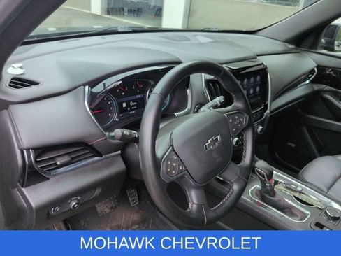 Used 2023 Chevrolet Traverse RS AWD/4WD image 8