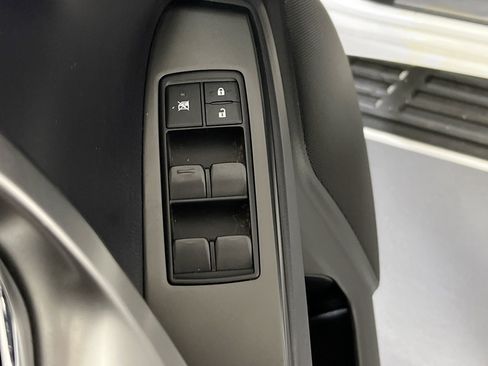 Used 2023 Lexus GX 460 Premium image 18