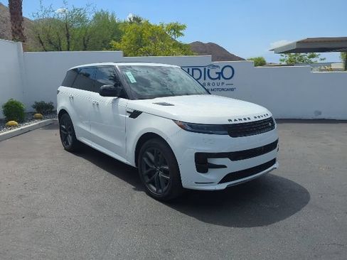 Used 2024 Land Rover Range Rover Sport Dynamic SE AWD/4WD image 3