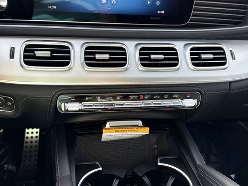 New 2026 Mercedes-Benz GLE 53 AMG 4MATIC Coupe image 35