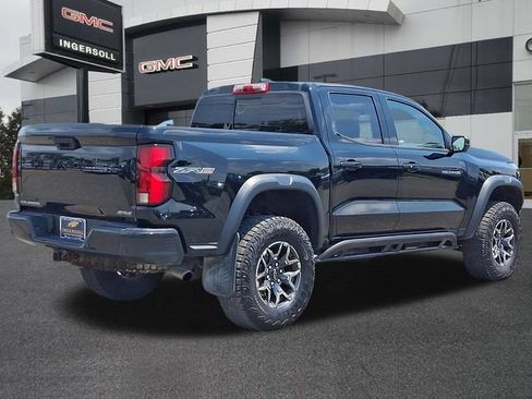 Used 2024 Chevrolet Colorado ZR2 w/ ZR2 Convenience Package III AWD/4WD image 26