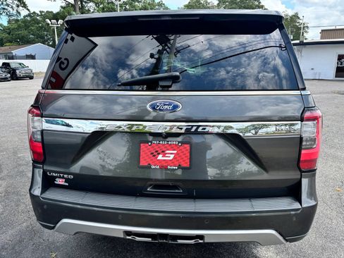 Used 2020 Ford Expedition Max Limited RWD image 4