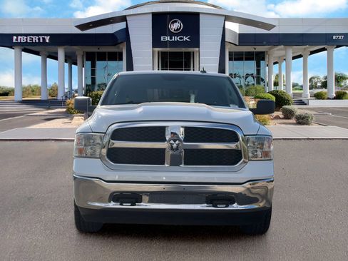 Used 2022 RAM 1500 Classic SLT w/ Electronics Group AWD/4WD image 4
