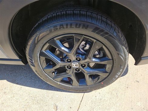 Used 2025 Honda HR-V Sport image 25