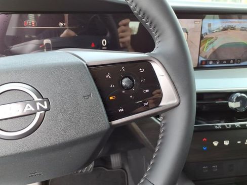 New 2026 Nissan Murano Platinum AWD/4WD image 11