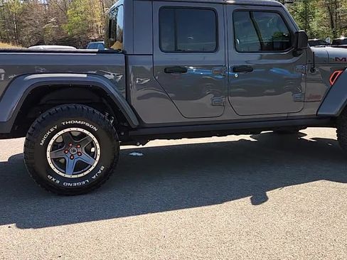Used 2022 Jeep Gladiator Mojave w/ Trailer Tow Package AWD/4WD image 8