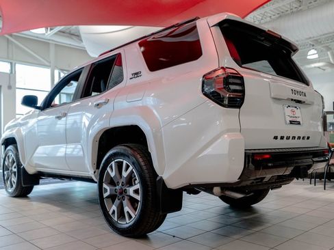 New 2026 Toyota 4Runner TRD Sport AWD/4WD image 7