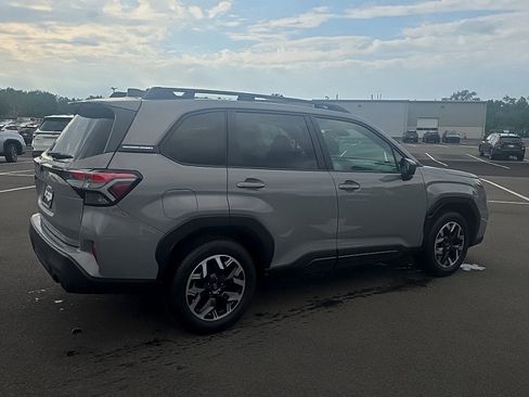 Certified 2026 Subaru Forester Premium AWD/4WD image 4