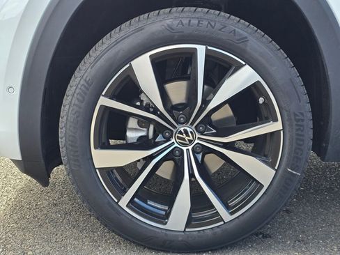 New 2026 Volkswagen Atlas SEL Premium R-Line image 11