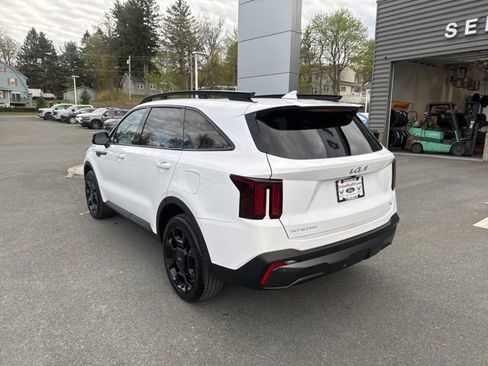 Used 2024 Kia Sorento X-Line EX AWD/4WD image 8