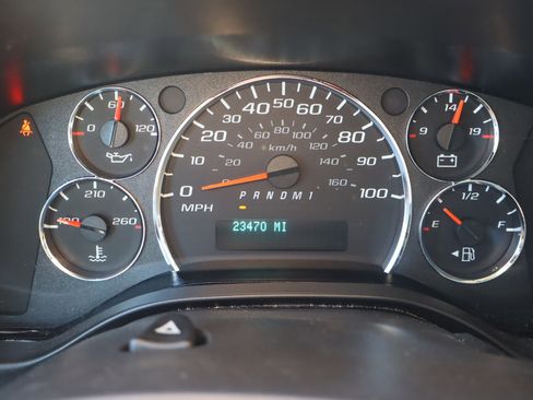 Used 2024 GMC Savana 2500 w/ Driver Convenience Package image 22