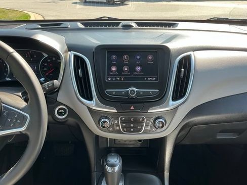 Used 2021 Chevrolet Equinox LT FWD image 25