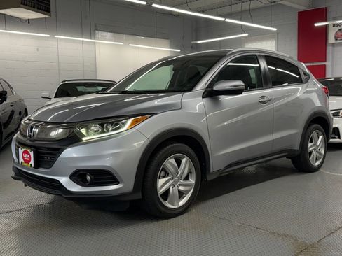 Used 2019 Honda HR-V EX image 1
