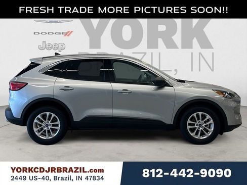 Used 2022 Ford Escape SE w/ Convenience Package FWD image 6