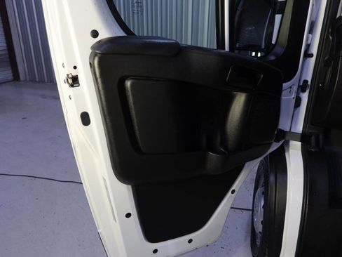 Used 2023 RAM ProMaster 2500 image 20
