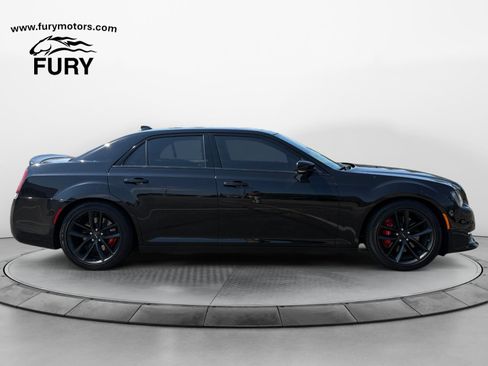 Used 2023 Chrysler 300 C RWD image 2