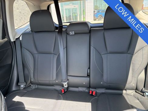Used 2019 Subaru Forester Limited AWD/4WD image 9