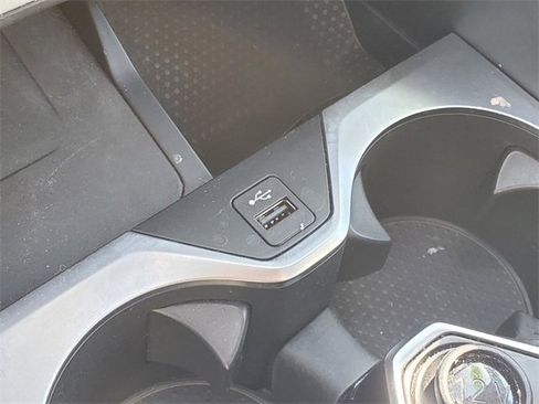 Used 2022 BMW X7 xDrive40i w/ Premium Package image 28