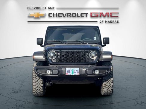 Used 2024 Jeep Wrangler Unlimited Sport AWD/4WD image 8