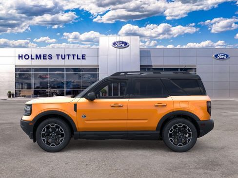 New 2026 Ford Bronco Sport Outer Banks w/ Outer Banks Tech Package+ AWD/4WD image 3