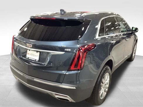 Used 2021 Cadillac XT5 Premium Luxury image 8
