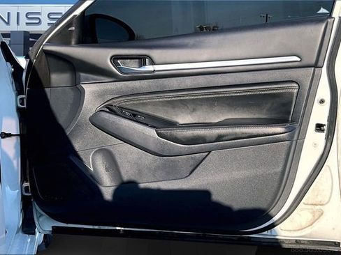 Used 2022 Nissan Altima 2.5 SL image 25