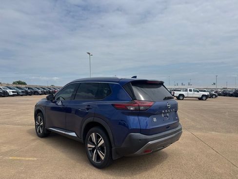 Certified 2023 Nissan Rogue SL w/ SL Premium Package FWD image 15