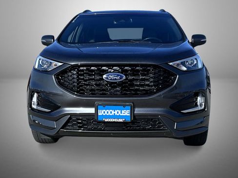 Used 2020 Ford Edge ST-Line w/ Cold Weather Package image 2