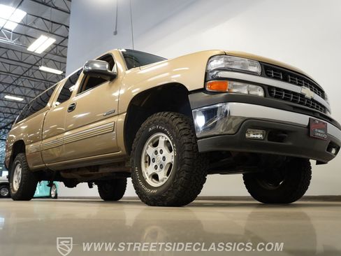 Used 2000 Chevrolet Silverado 1500 LS w/ Off-Road Chassis Pkg AWD/4WD image 35
