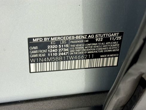 Certified 2026 Mercedes-Benz GLB 35 AMG 4MATIC image 34