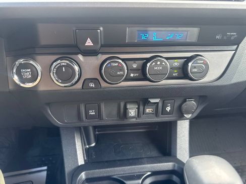 Used 2023 Toyota Tacoma TRD Off-Road AWD/4WD image 7