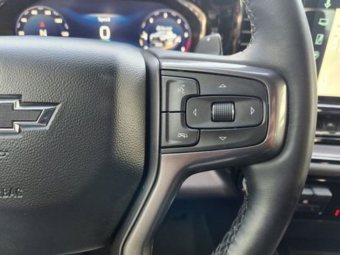 Used 2024 Chevrolet Silverado 1500 ZR2 image 31