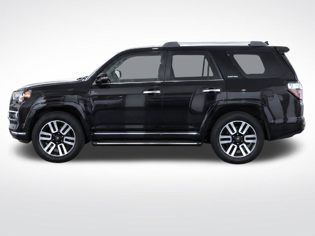 Used 2023 Toyota 4Runner Limited RWD image 7