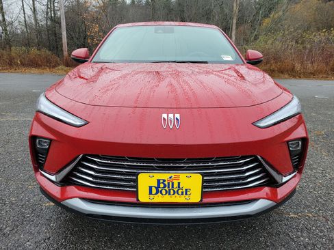 New 2026 Buick Envista Preferred w/ Convenience II Package image 2