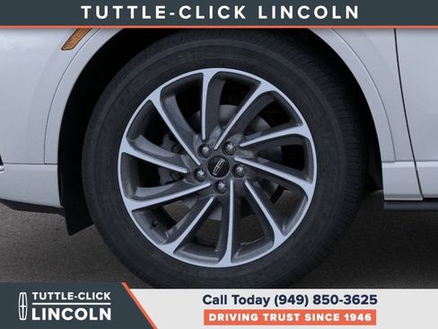 New 2026 Lincoln Corsair Grand Touring AWD/4WD image 19