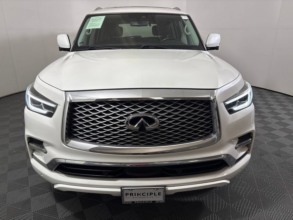 Used 2021 INFINITI QX80 Luxe w/ All-Season Package RWD image 3