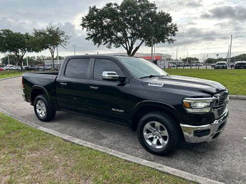 Used 2020 RAM 1500 Laramie AWD/4WD image 8