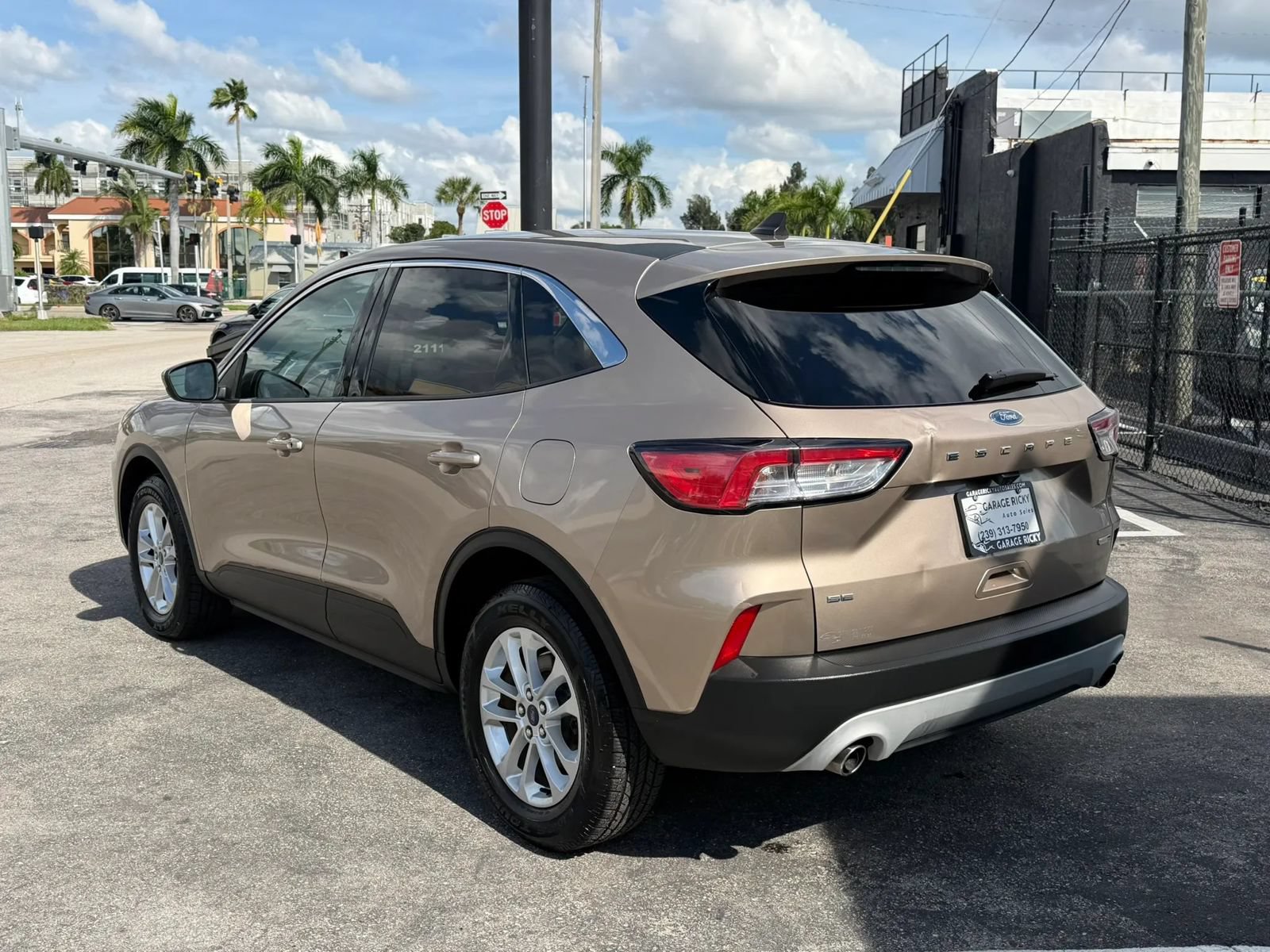 Used 2020 Ford Escape SE AWD/4WD image 7