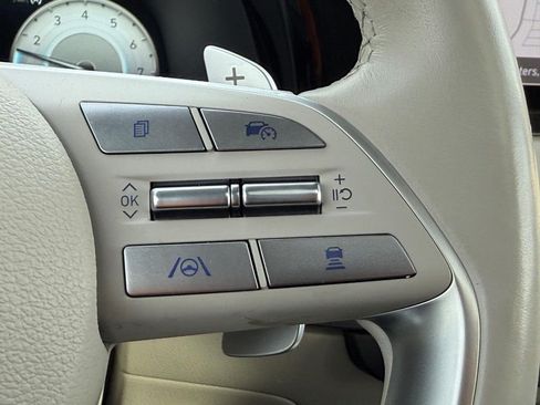 Certified 2024 Hyundai Palisade Limited AWD/4WD image 17