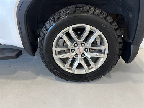 Used 2019 GMC Sierra 1500 SLT image 14
