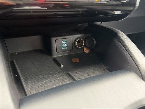 Used 2022 Ford Escape SEL w/ SEL Stealth AWD Package image 19