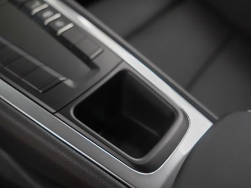 New 2025 Porsche 718 Cayman image 32