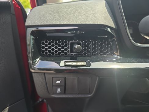 Used 2025 Honda CR-V EX-L image 25