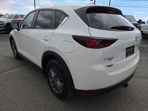 Used 2017 MAZDA CX-5 Touring w/ Preferred Equipment Package image 4