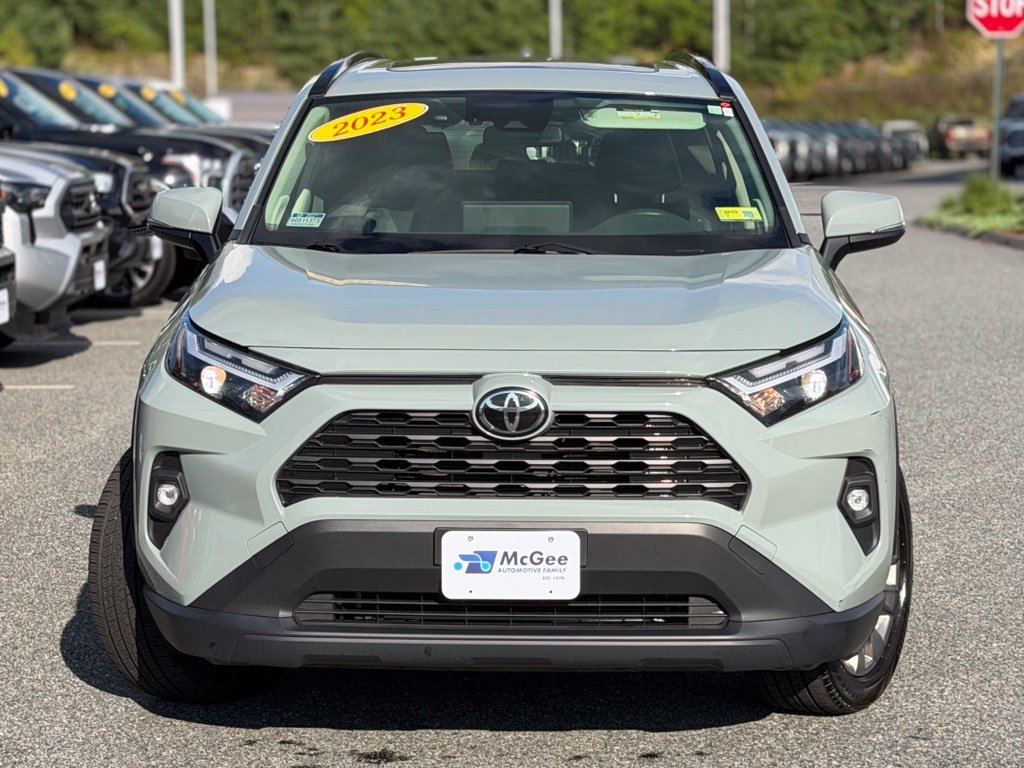 Used 2023 Toyota RAV4 XLE Premium AWD/4WD image 2