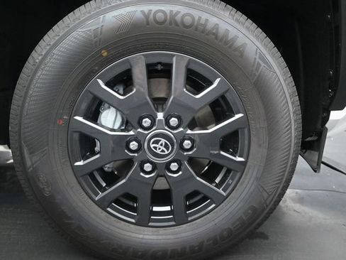 New 2026 Toyota 4Runner SR5 RWD image 15